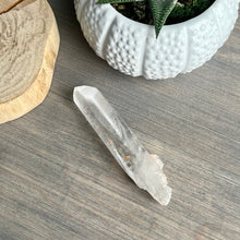 Quartz Point Crystal Specimen (01)