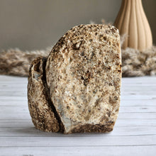 Agate Geode Specimen (AG64)