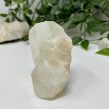 Apophyllite with Stilbite Crystal Specimen (04)