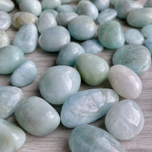 Aquamarine Tumbled Pocket Stones (Med)
