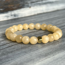 Yellow Calcite Stretch Bracelet with Gold Hematite Spacer