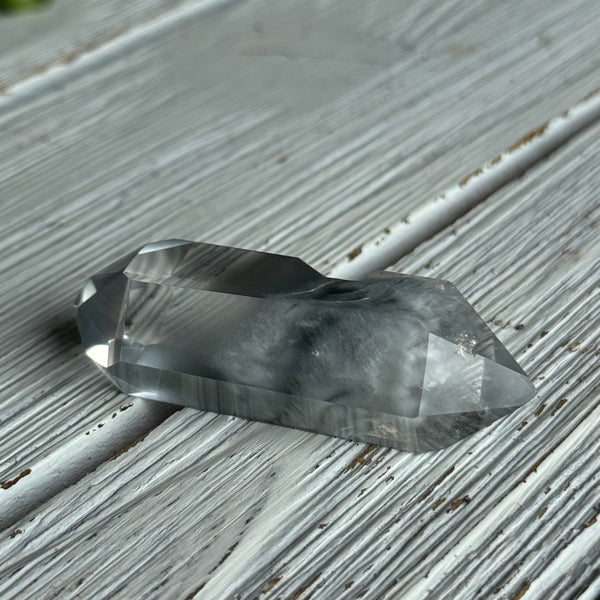 Blue Tara Quartz: Meaning, Benefits & How to Use This Sky-Blue Crystal