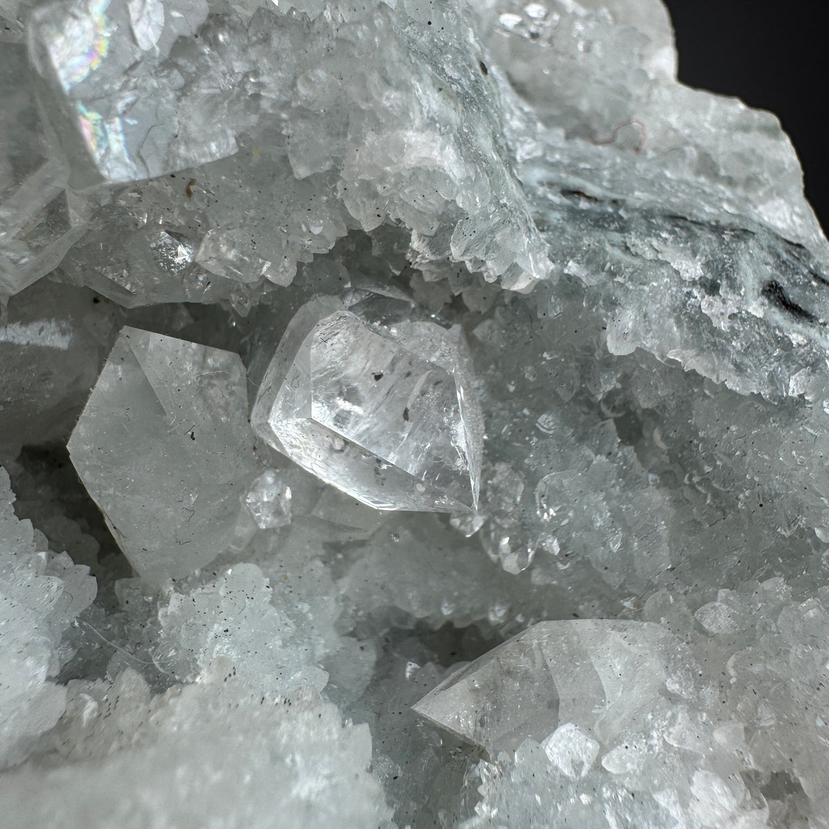 Apophyllite Raw Crystal Specimen AR150 – Wholehearted Crystal Creations