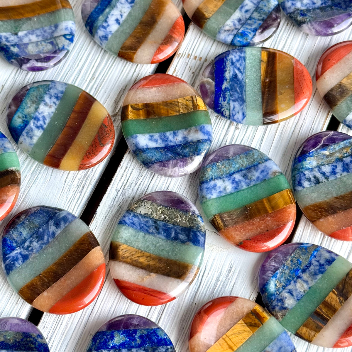 7 Chakra Meditation Worry Stone Specimen Set – Wholehearted Crystal Creations