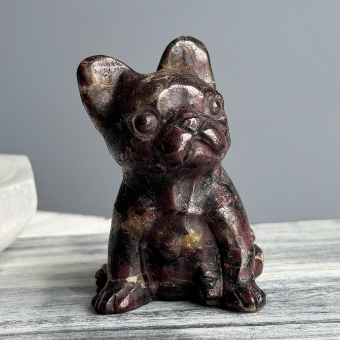 Garnet in Arfvedsonite Dog Carving Specimen