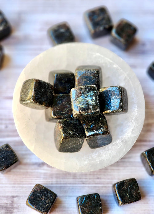 Arfvedsonite Cube Pocket Stone Specimen – Wholehearted Crystal Creations
