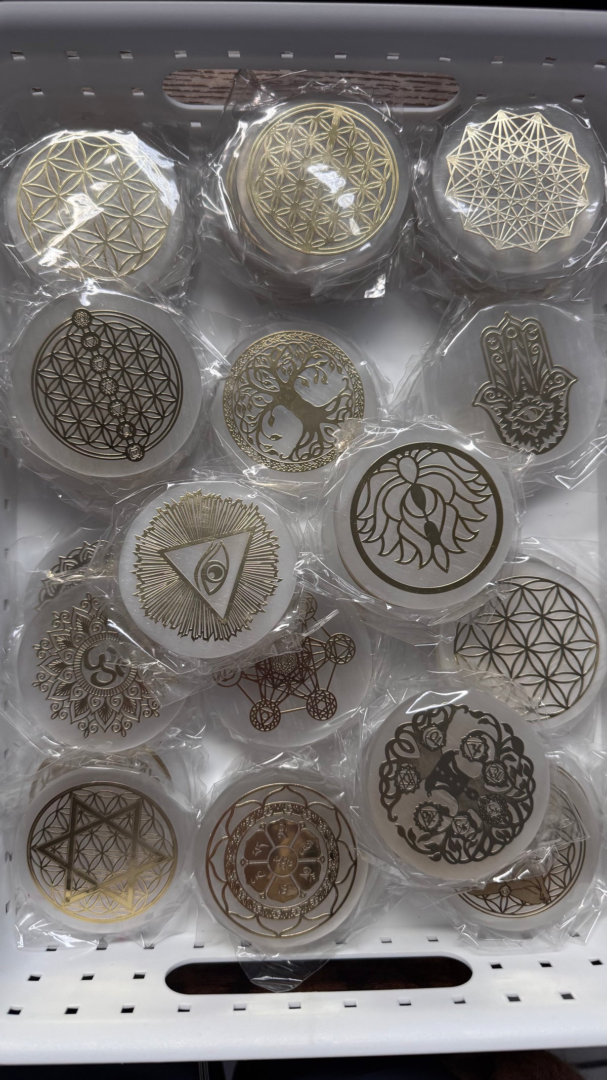 Selenite Cleansing Charging Plate Disc – Wholehearted Crystal Creations