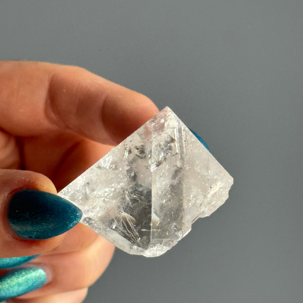 Apophyllite Crystal Pyramid A22 Specimen – Wholehearted Crystal Creations