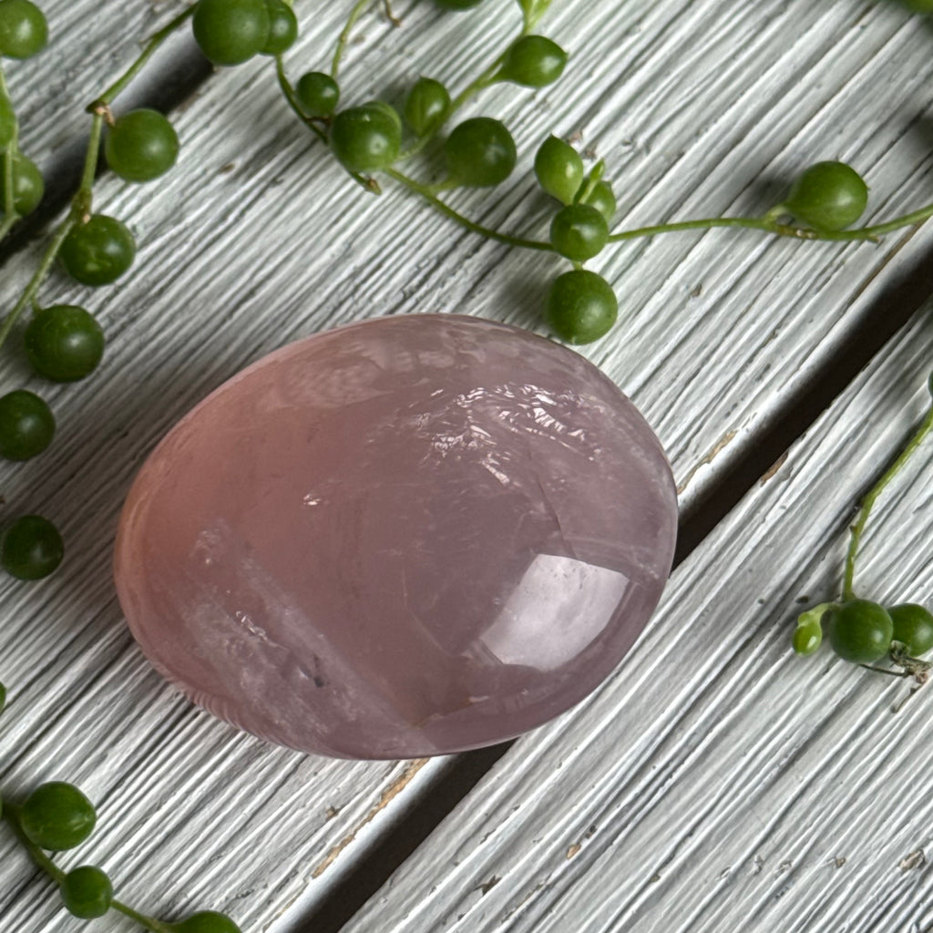 Rose Quartz Palm Stone Specimen (with Asterism) – Wholehearted Crystal Creations