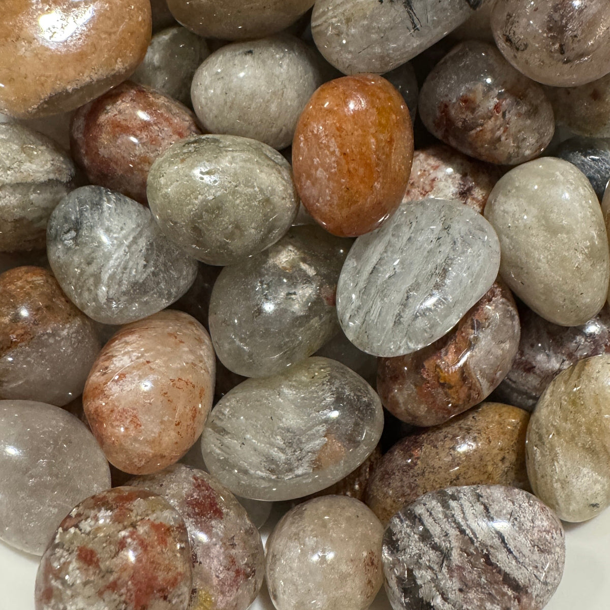 Garden Quartz thousand-layer pocket stone — side view