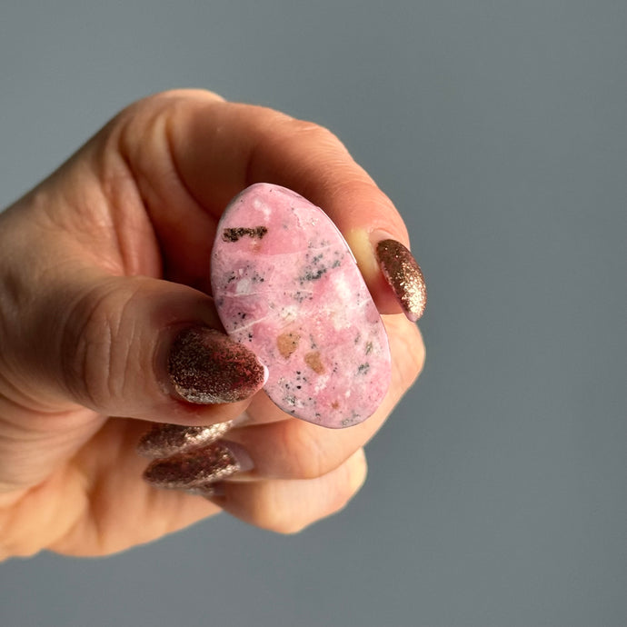 Rhodonite (Peruvian) Mini Palm Stone Crystal Specimen