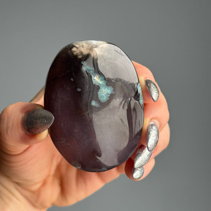 Black Flower Agate Palm Stone Specimen (BF01)