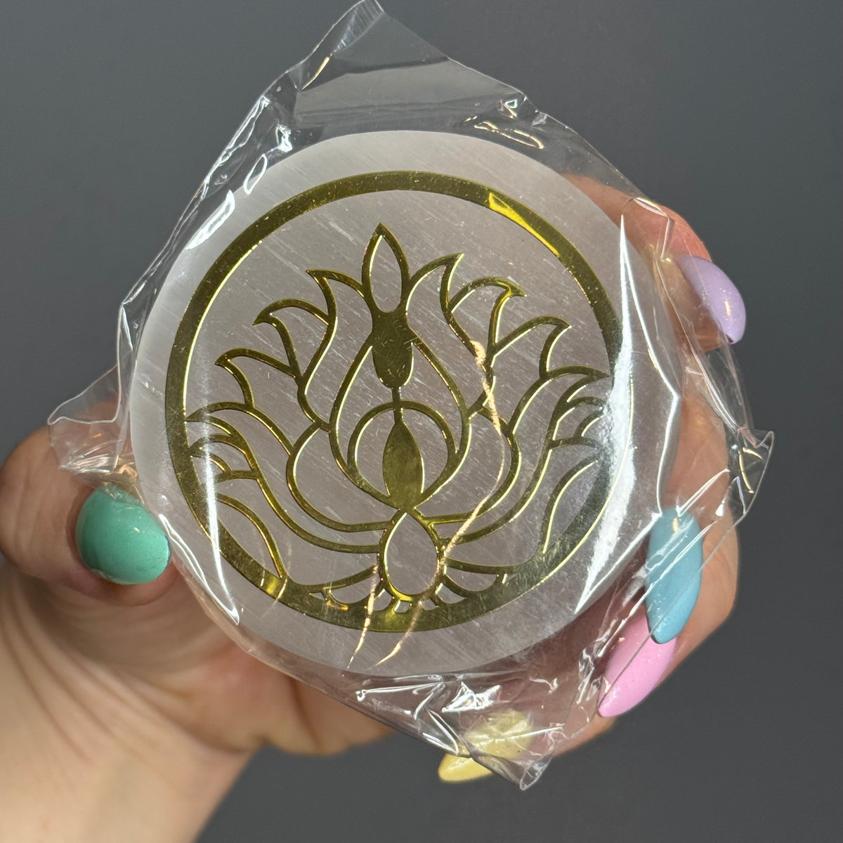 Selenite Cleansing + Charging Plate Disc