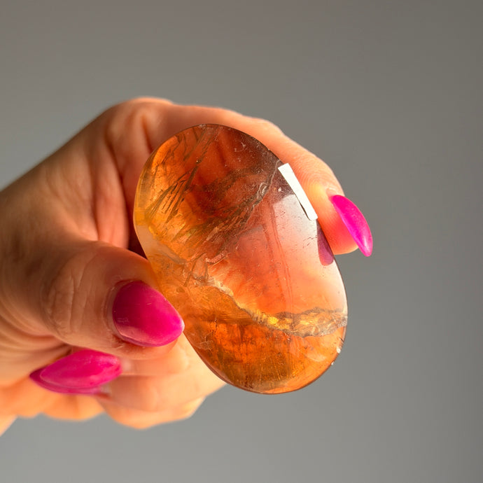 Yellow Fluorite with Agate Heart Carving Specimen (YF25) – Wholehearted Crystal Creations