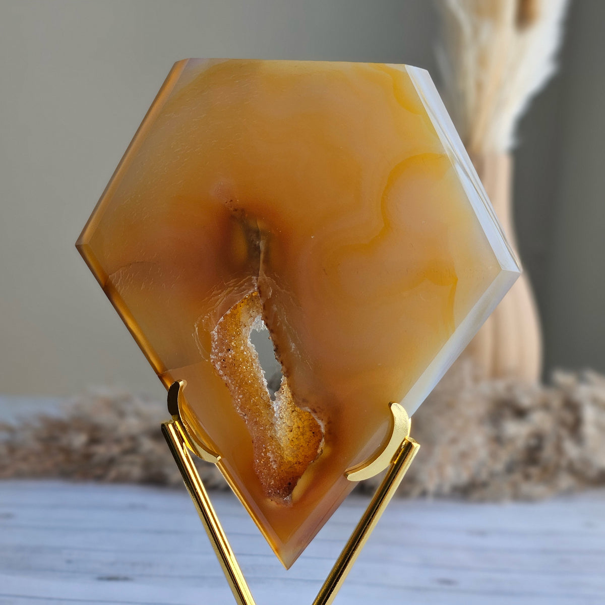Agate Druzy Diamond Specimen on Stand – Wholehearted Crystal Creations