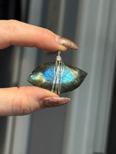 Labradorite Wire Wrapped Crystal Necklace – Wholehearted Crystal Creations