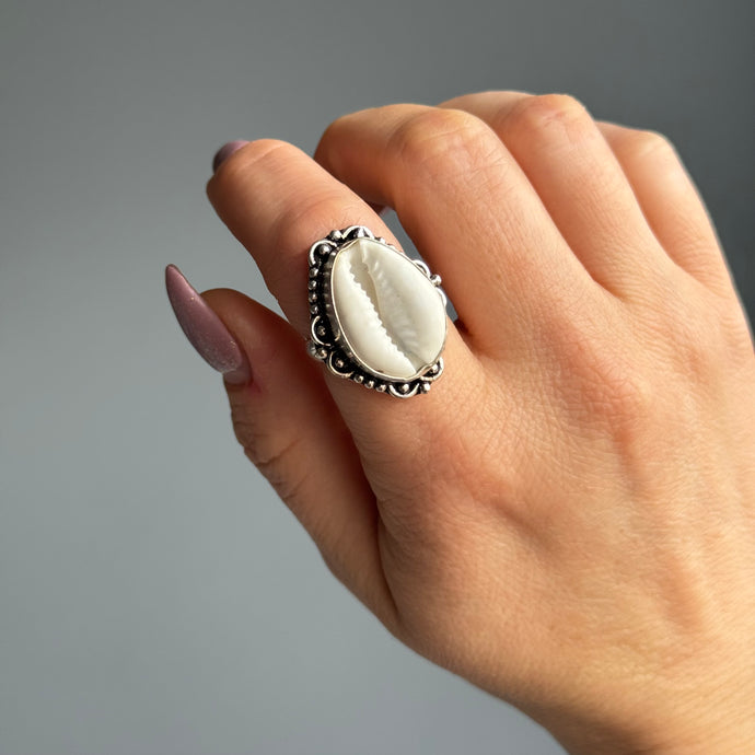 Sterling Silver Plated (Nickle-Free) Shell Ring Size 6.5 Crystal Jewellery Specimen