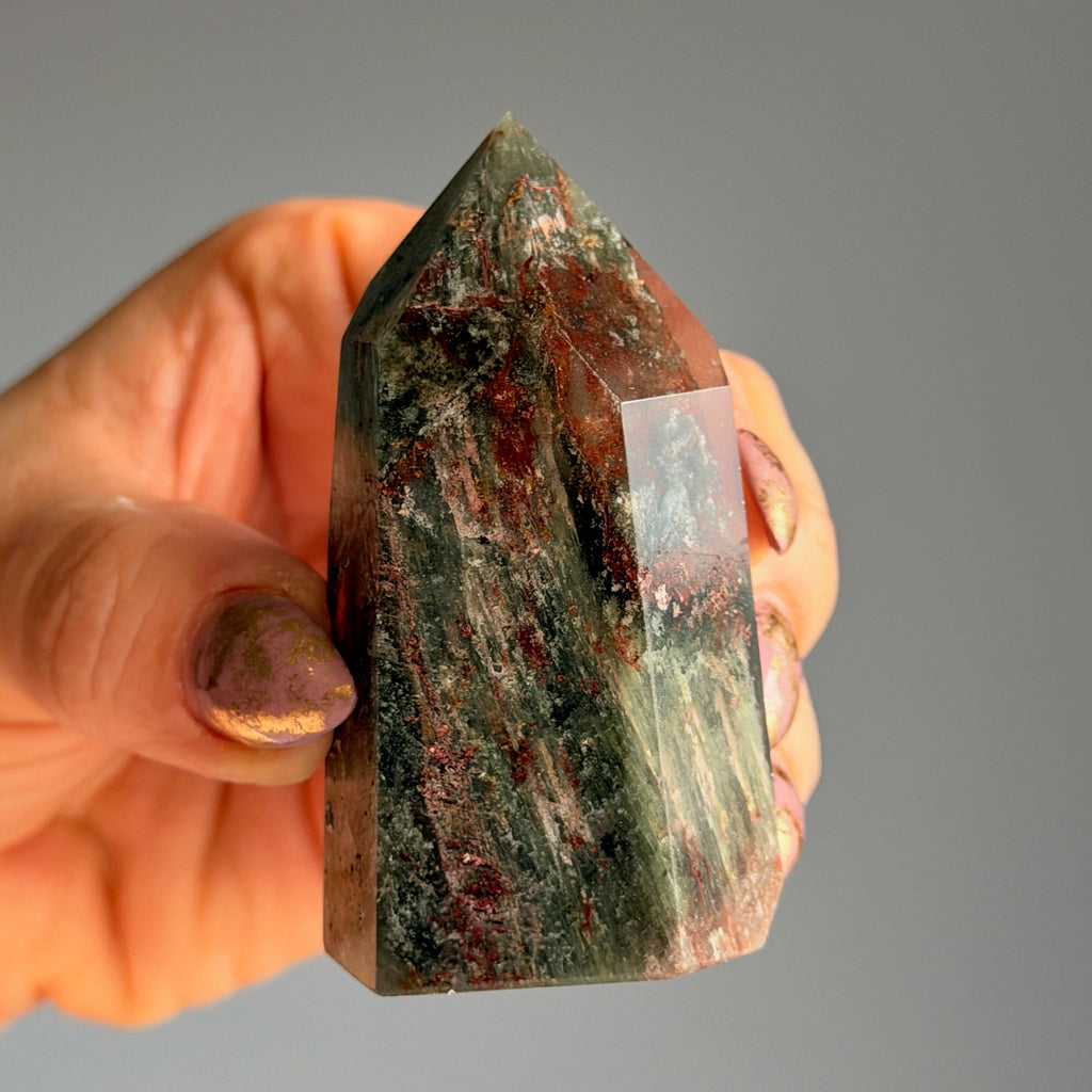 Garden Quartz Tower Crystal specimen – Wholehearted Crystal Creations