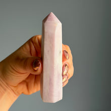 Kunzite Tower Specimen – Wholehearted Crystal Creations