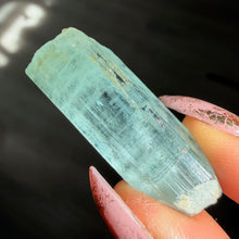 Aquamarine Beryl Specimen #AQ8