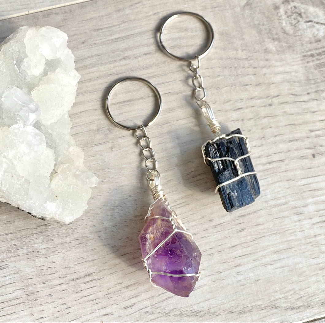 Crystal wire wrapped keychain