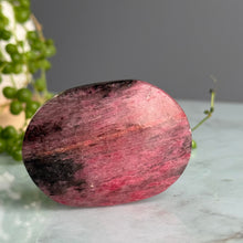 Rhodonite Quartz Palm Stone Crystal Specimen – Wholehearted Crystal Creations