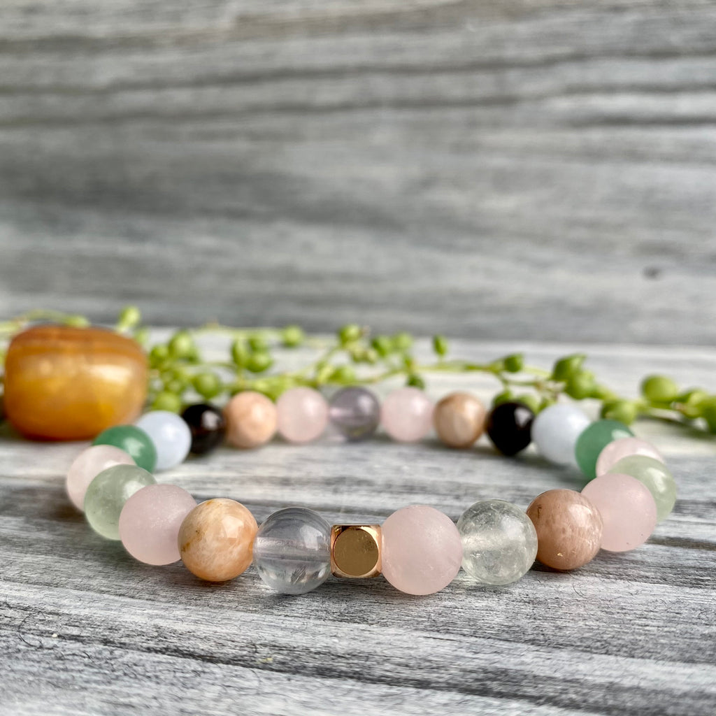 Fertility & Pregnancy Support Intention Stretch Bracelet & Carnelian Pocket Stone Specimen – Wholehearted Crystal Creations