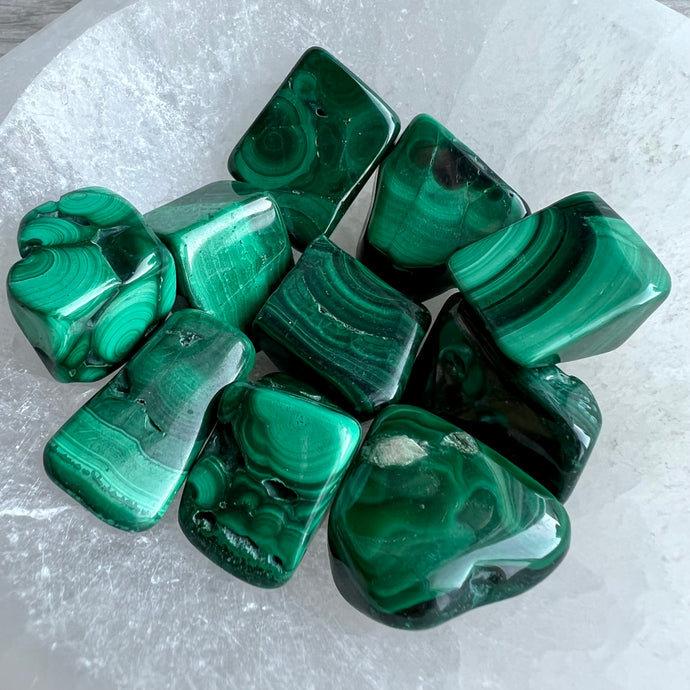 Malachite tumbled pocket stone specimen (sm)