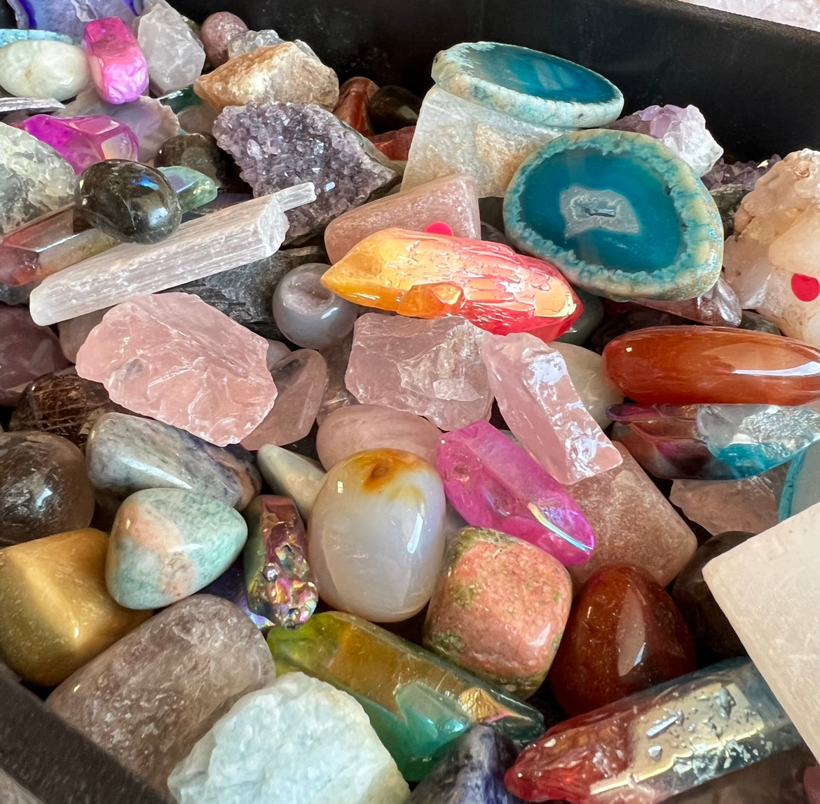 Mystery Five Surprise Crystal Specimen Set – Wholehearted Crystal Creations