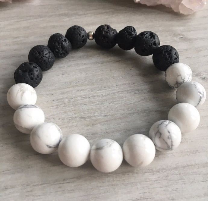 Howlite/Lava Diffuser Beaded Stretch Bracelet - 10mm Beads