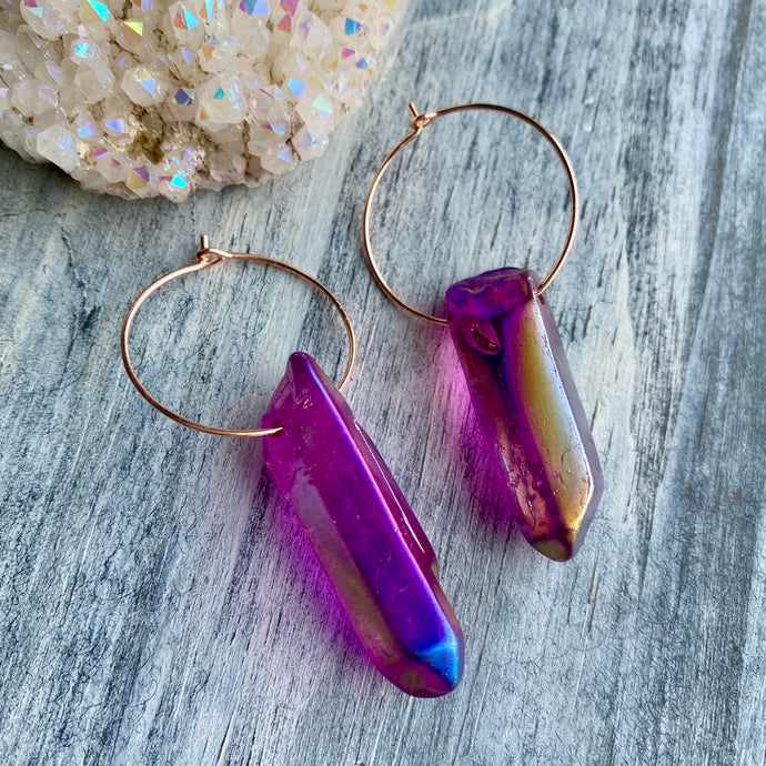 Purple (grape) Aura Quartz hoop earrings (01)