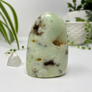 Chrysoprase Crystal Specimen – Wholehearted Crystal Creations